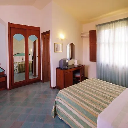 Hotel La Torre 4*