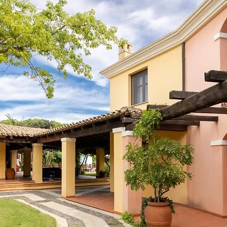 La Torre בארי סארדו