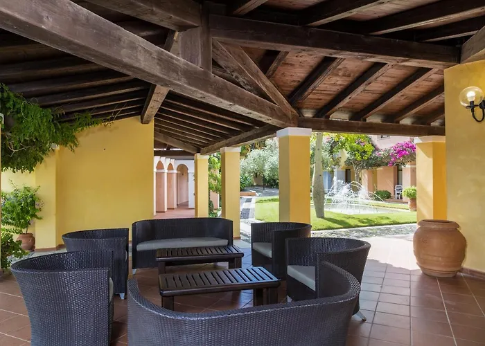 La Torre Otel Bari Sardo